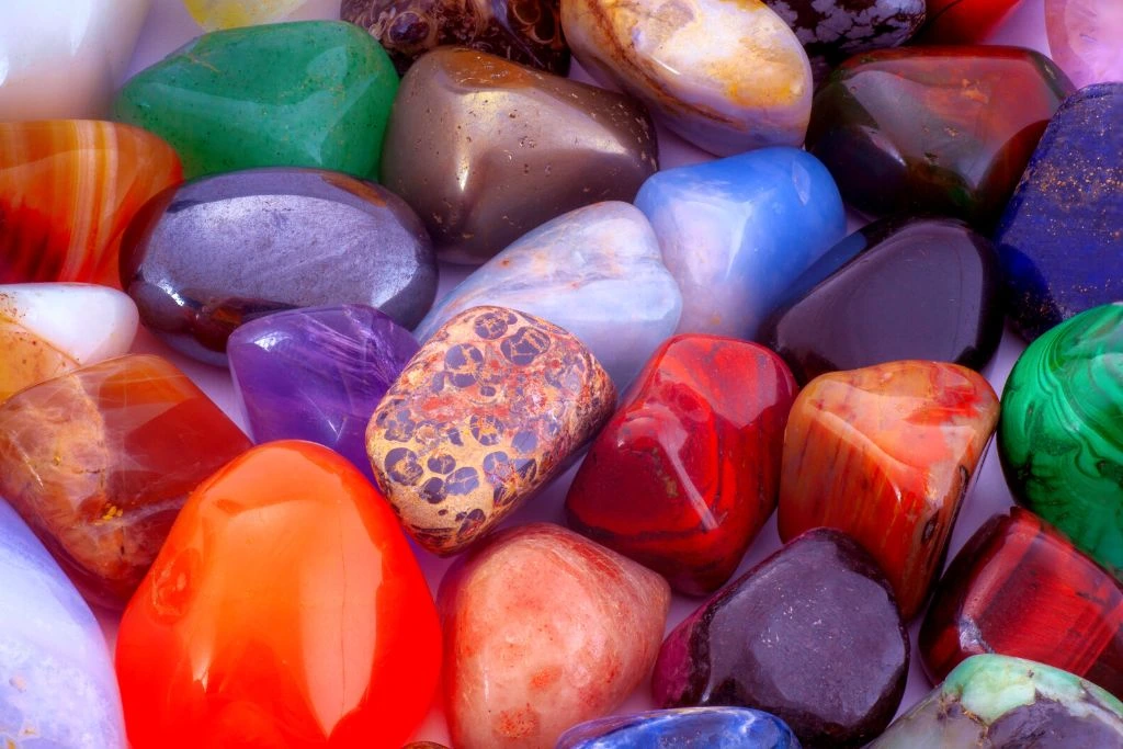 10 Gemstones Perfect for Tumbling