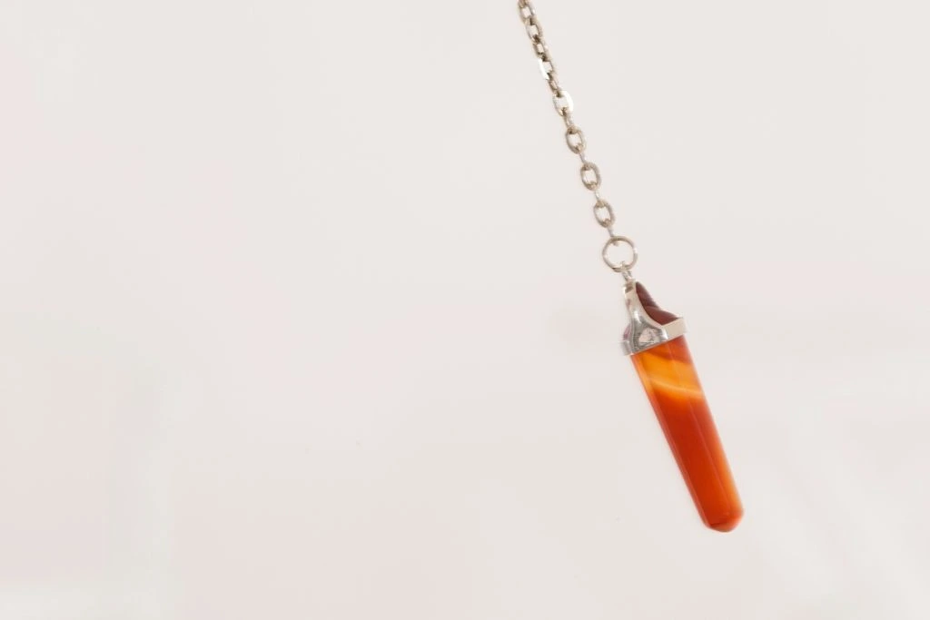 16 Best Crystals to Use for Pendulums | All Crystal