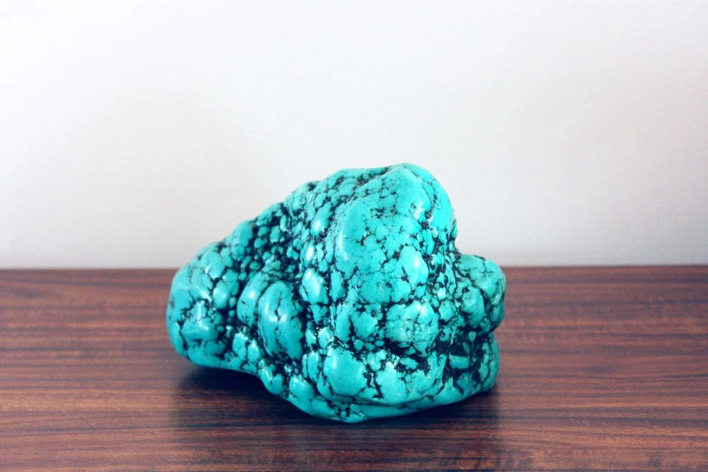 https://www.allcrystal.com/wp-content/uploads/2023/02/Turquoise-x-no-credit-needed-2.webp