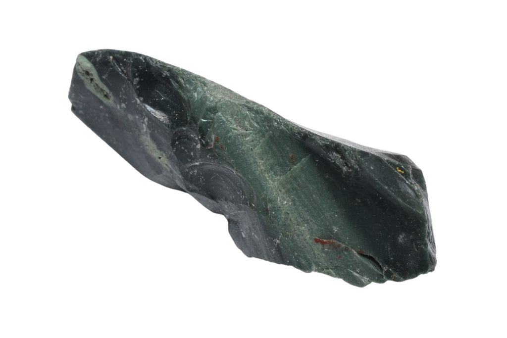 Green Jasper Meaning & 8 Things You Must Know Before Using It