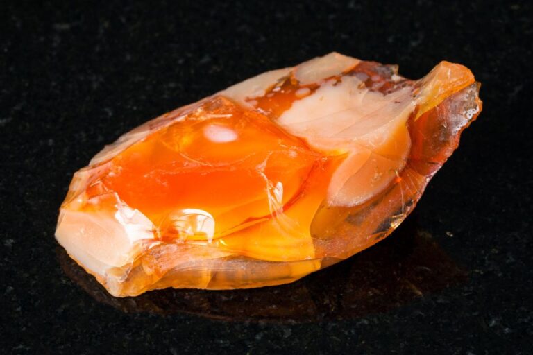 fire-opal-meaning-properties-and-benefits-you-should-know