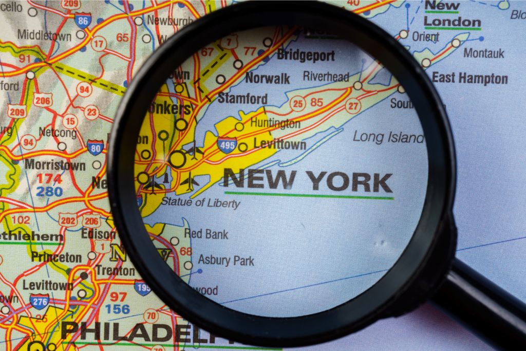 magnified image of New York map