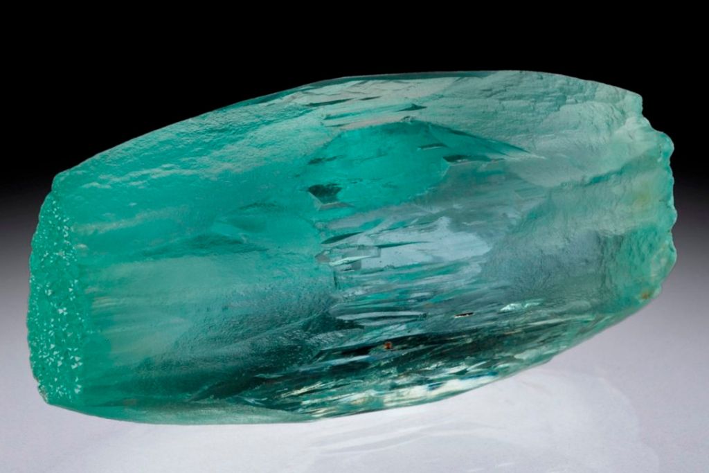 brazilian aquamarine